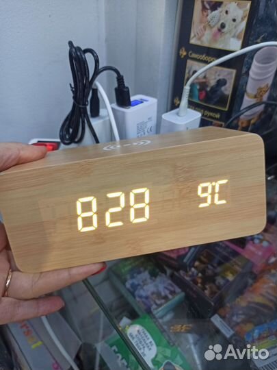 Настольные цифровые часы-будильник с беспроводной