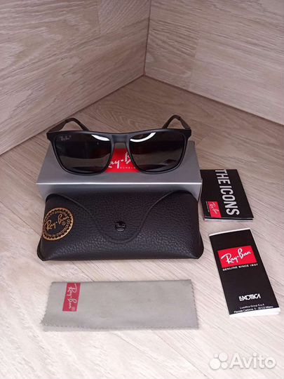 Очки солнцезащитные Ray Ban wayfarer 809 новые RB