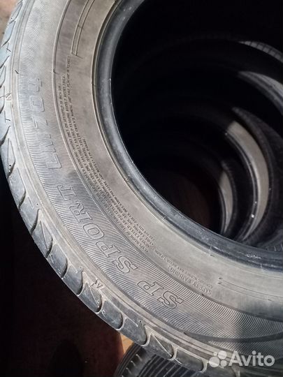 Dunlop SP Sport LM704 215/65 R16 98H