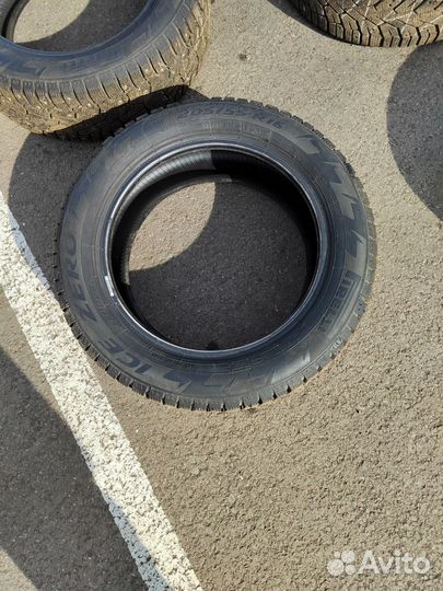 Pirelli Ice Zero 205/55 R16