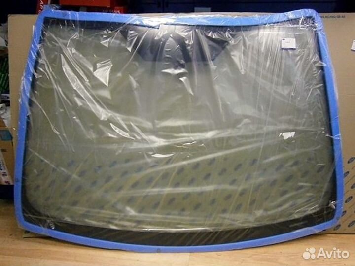 Лобовое стекло Форд Фокус 2 2005 - 2011