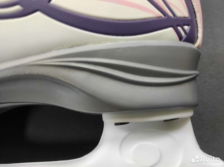 Коньки фигурные reebok gliter