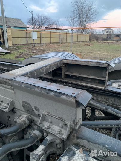 Крепление для контейнера 20 футов, MAN