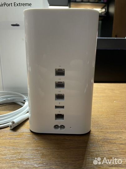 Роутер, точка доступа Apple AirPort Extreme