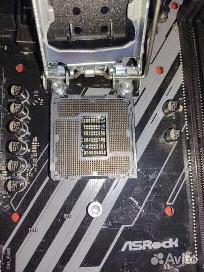 Материнская плата z370