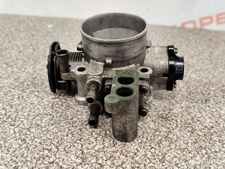 Дроссельная заслонка Hyundai Kia 35100-39610