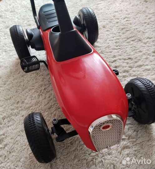 Детский веломобиль