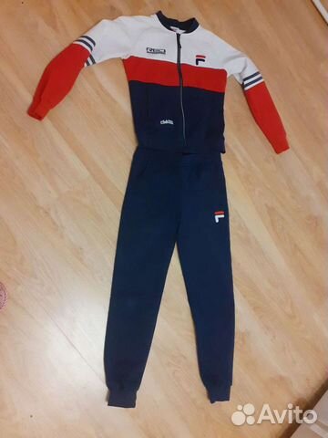 Спортивный костюм