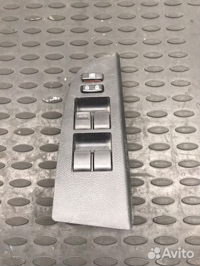 Блок стеклоподъемников Toyota Highlander 2