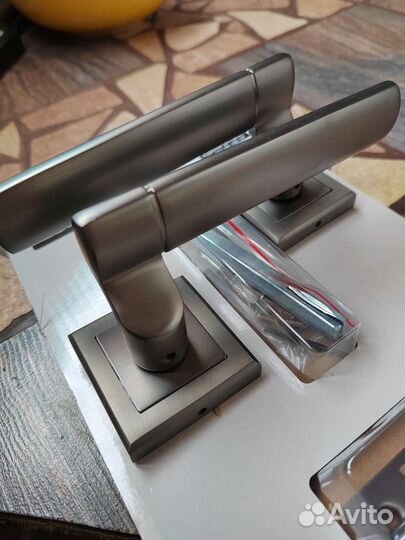 Дверные ручки межкомнатные. Новые