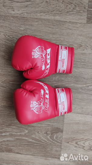 Боксерские перчатки детские 6 oz
