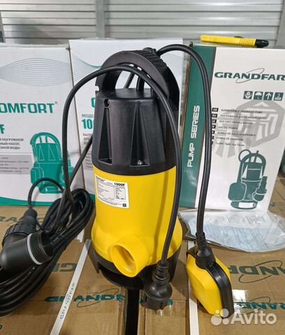 Дренажные насосы разной мощности и производител