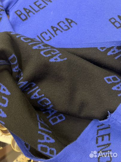 Balenciaga кофта