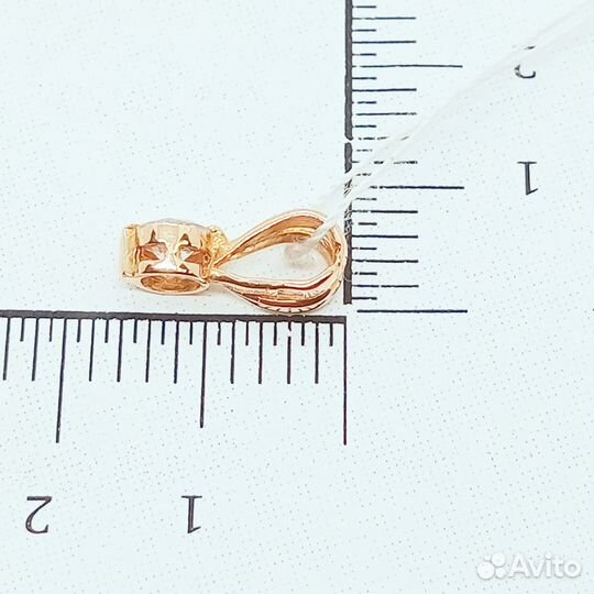 Подвеска с синтетическим камнем Золото