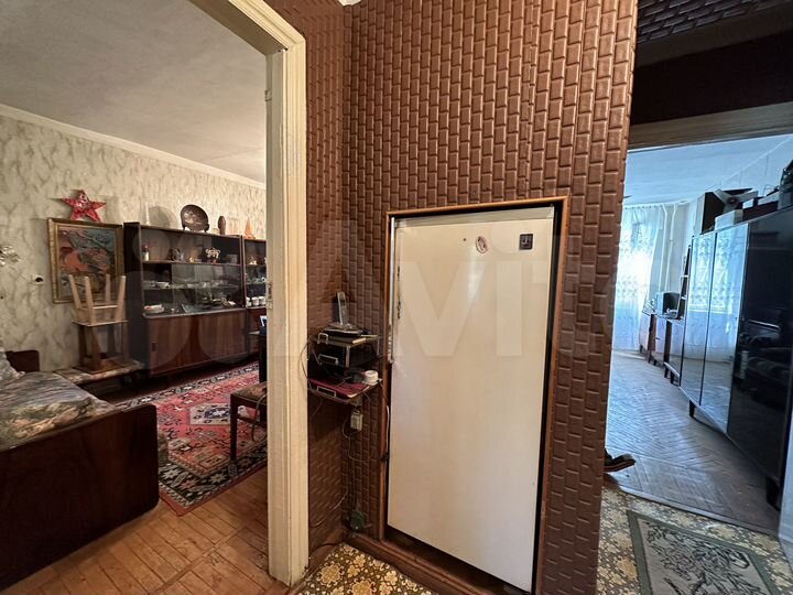 3-к. квартира, 60 м², 2/5 эт.