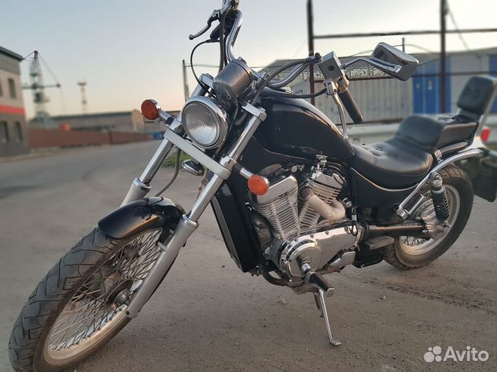 Suzuki VS400