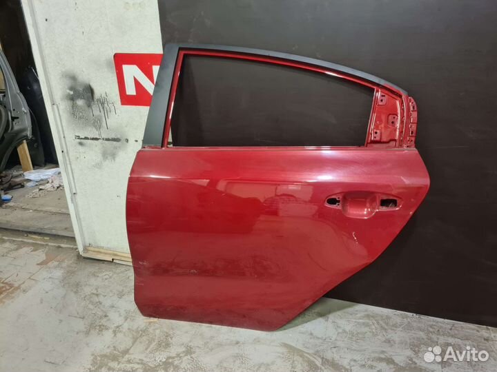 Дверь задняя левая Kia Rio 4 2017