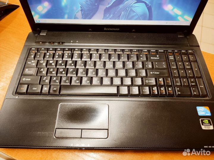 Ноутбук lenovo G560 i3/4Гб/320гб/GeForce 310M