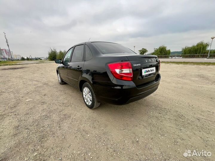 LADA Granta 1.6 МТ, 2022, 20 000 км