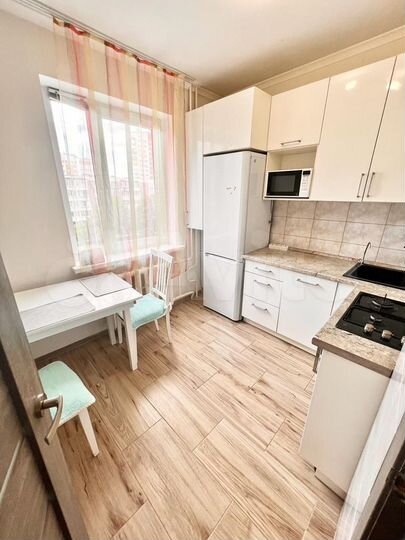 2-к. квартира, 51 м², 4/9 эт.