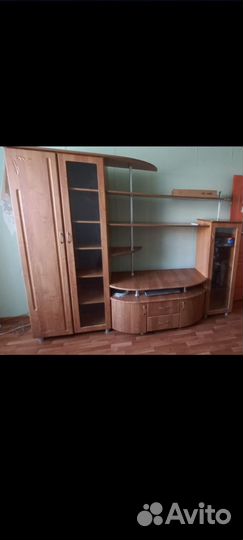 Стенка в гостиную