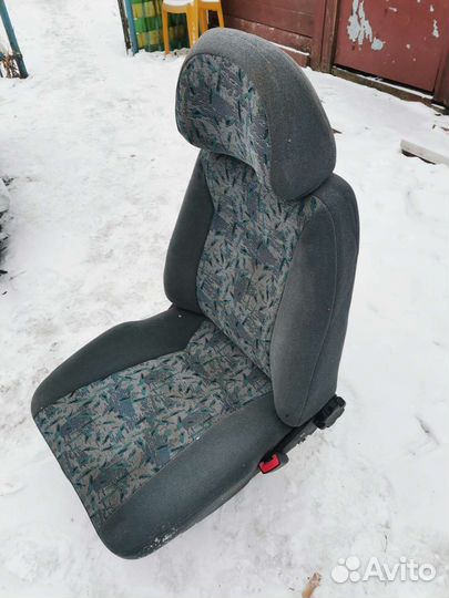 Седенье пассажирское