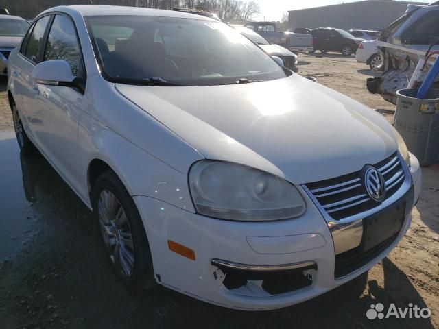 Топливный насос от volkswagen jetta 5 2005-2010