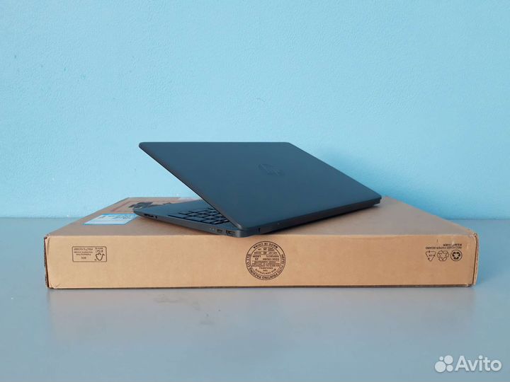 Новый мощный ноутбук 2023года/Гарантия 1год/8озу