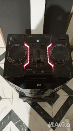 LG X Boom - 500w