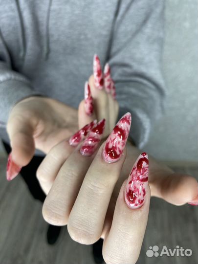 Наращивание ногтей Маникюр