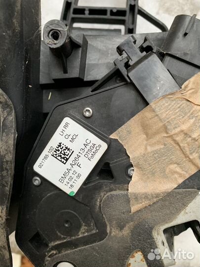 Замок задней левой двери ford focus 3