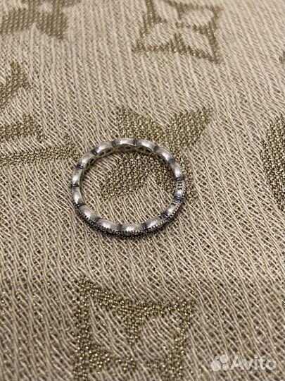 Кольцо Pandora