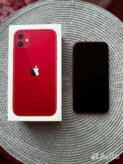 Телефон iPhone 11