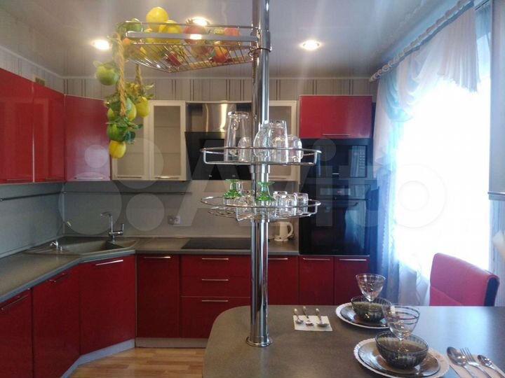 3-к. квартира, 80,1 м², 7/10 эт.