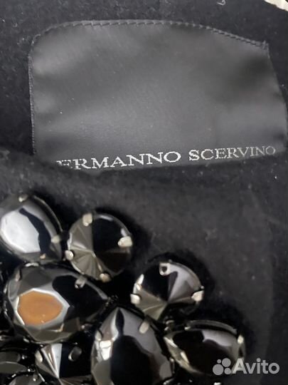 Пальто Ermanno scervino