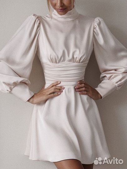 Платье мини атласное