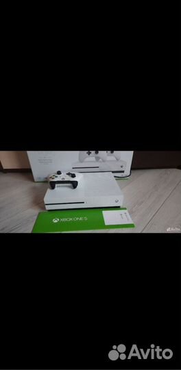 Игровая консоль xbox one s