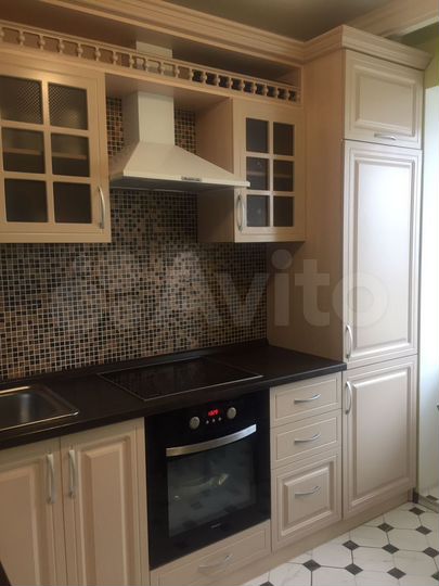 2-к. квартира, 56 м², 6/6 эт.