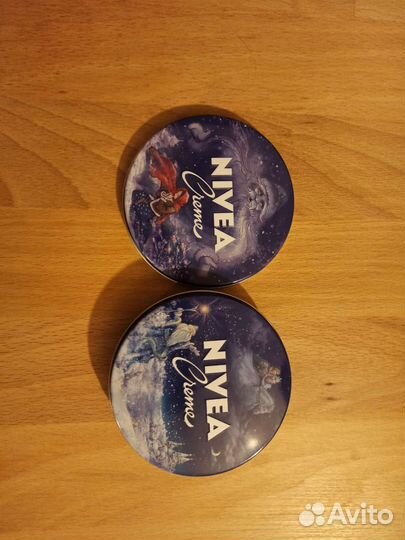 Жестяные банки от Nivea