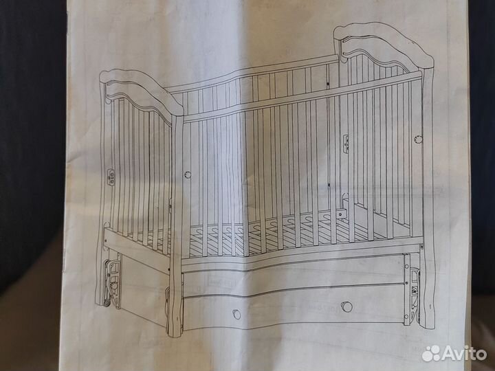 Детская кроватка