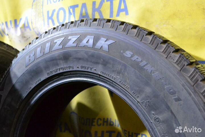 Bridgestone Blizzak Spike-01 225/70 R16