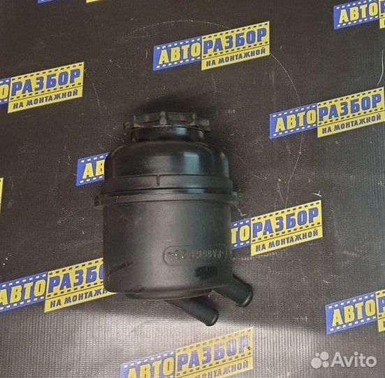 Бачок гидроусилителя Chevrolet Niva