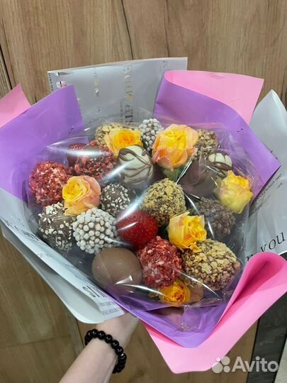 Букет из клубники в шоколаде подарок