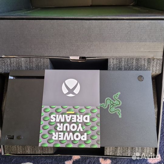 Xbox series x и Xbox elite series 2