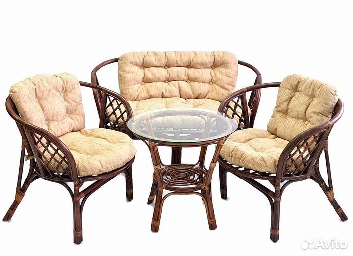 Комплект Багама с диваном и бежевыми подушками