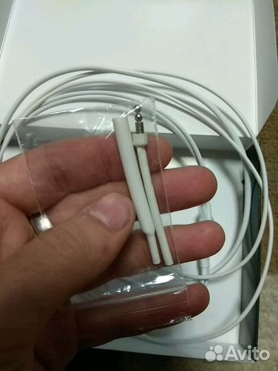 Микронаушник беспроводной