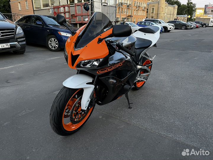 Honda CBR600RR идеальное состояние