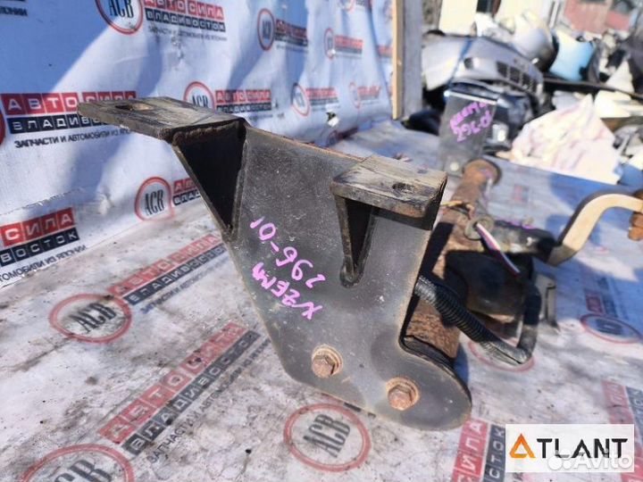 Фаркоп задний toyota corolla fielder