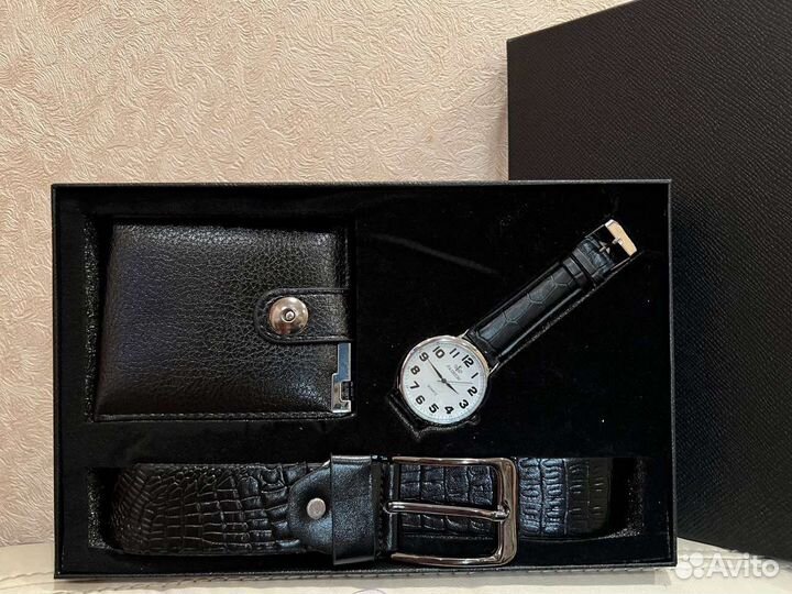 Подарочный набор для мужчин часы ремень кошелек