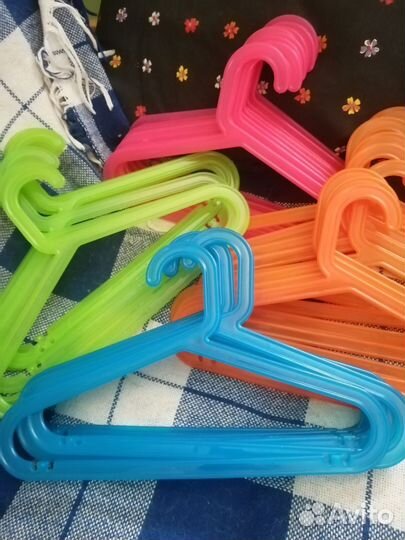 Вешалки плечики IKEA детские